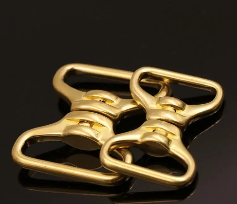 BDTHOOO5pcs/lotPurecopper rotating bayonet ring copper 8-shaped rotating ring universal connecting ring8-button luggage leather
BDTHOOO5pcs/lotPurecopper rotating bayonet ring copper 8-shaped rotating ring universal connecting ring8-button luggage leather