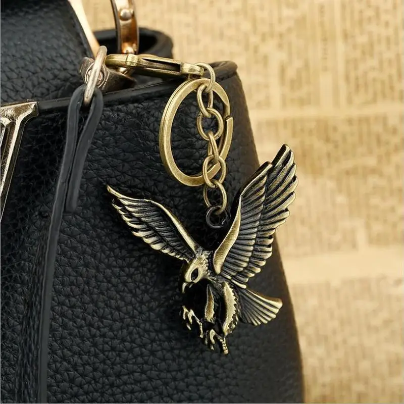 

Cute Animal Shape Key Buckle Owl Eagle Giraffe Animal Fashion Car key ring Pendant Ornament