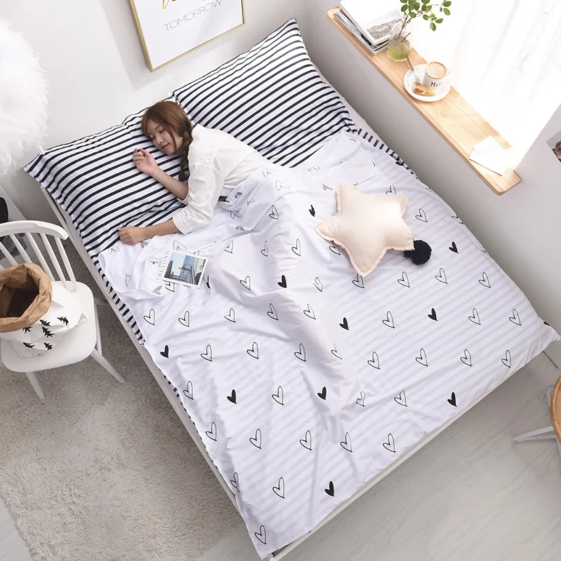 100%Cotton Healthy Travel Portable Sleeping Bag Cleanlily Girl Style Hotel Septum Sleeping Bag Guest Room Sheets Quilt Cover
100%Cotton Healthy Travel Portable Sleeping Bag Cleanlily Girl Style Hotel Septum Sleeping Bag Guest Room Sheets Quilt Cover