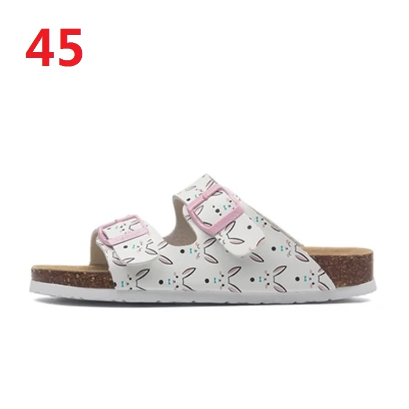 AA (45)