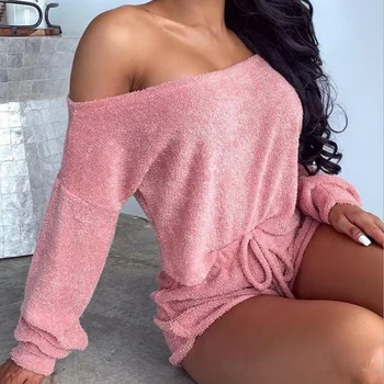 New Women Pajama Sets Polar Fleece Long Sleeve Shorts 2 Pieces Sleepwear Fluffy Round Neck European American Hot Sale Home Cloth
New Women Pajama Sets Polar Fleece Long Sleeve Shorts 2 Pieces Sleepwear Fluffy Round Neck European American Hot Sale Home Cloth