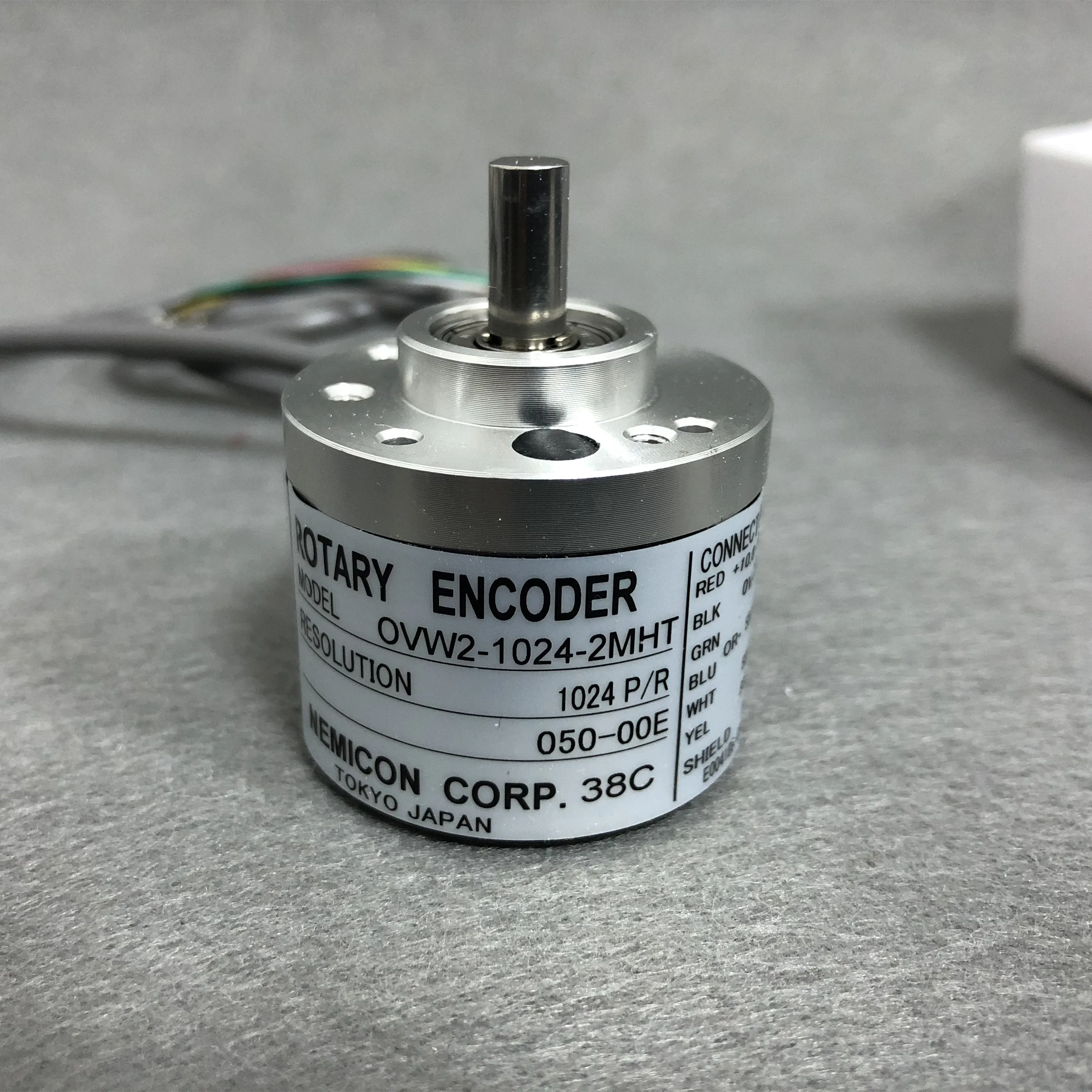 

OVW2 Incremental Photoelectric Rotary Encoder OVW2-06-2MHT-10-2MD-1024-01-05-02-20-25-036-2MHC