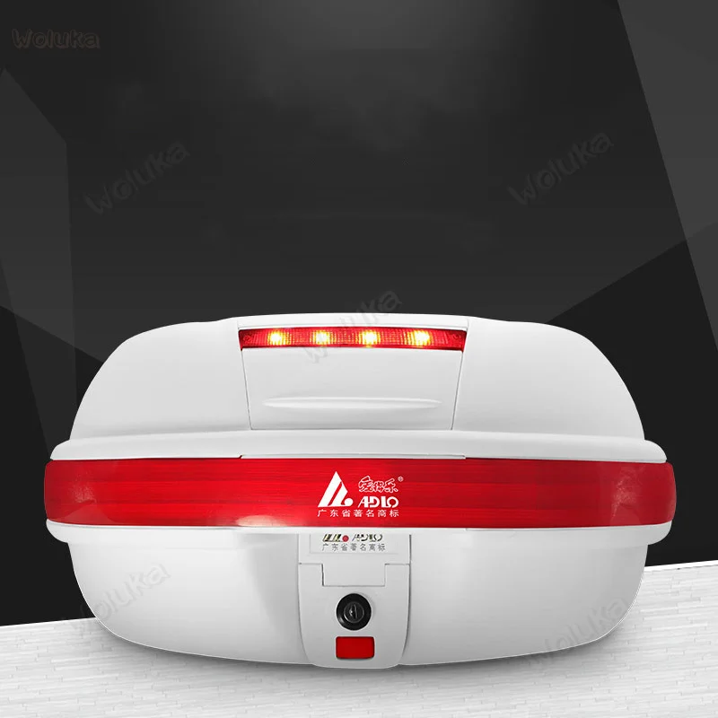 Motorcycle box 929 extra large with lights quick release trunk pedal storage box 39L can be placed two full helmets CD50 Q02
Motorcycle box 929 extra large with lights quick release trunk pedal storage box 39L can be placed two full helmets CD50 Q02