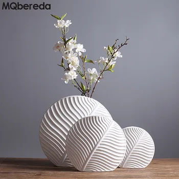 Nordic Style Ceramic Vase Modern Simple Fashion Living Room Model Room Flower Appliances Furnishing Home Decoration Flower Vase
Nordic Style Ceramic Vase Modern Simple Fashion Living Room Model Room Flower Appliances Furnishing Home Decoration Flower Vase