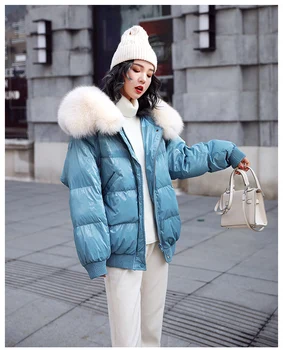 Women's White Duck Down Winter Jacket Large Artificial Artificial Fur Jacket Bright Side Coat for Women
Women's White Duck Down Winter Jacket Large Artificial Artificial Fur Jacket Bright Side Coat for Women
