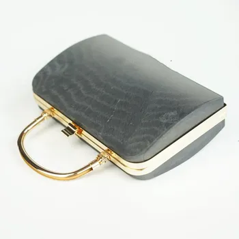 21X13 cm Pillow Shape Gold Metal Purse Frame Box Clutches With Metal Bag Handles Black Plastic Clutches Women DIY Accessories
21X13 cm Pillow Shape Gold Metal Purse Frame Box Clutches With Metal Bag Handles Black Plastic Clutches Women DIY Accessories