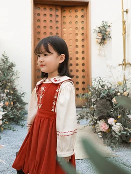 Sweet Vintag toddler girl Flower Embroidery Back Waist Handmade Bow Flower Vest Dress sweet girl red color suspender dress 2-6T
Sweet Vintag toddler girl Flower Embroidery Back Waist Handmade Bow Flower Vest Dress sweet girl red color suspender dress 2-6T