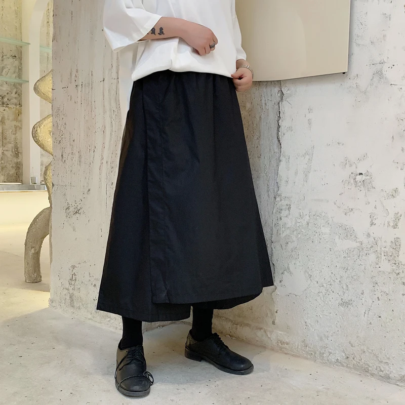 Men Wide Leg Skirt Pants Male Japan Streetwear Vintage Fashion Hip Hop Gothic Loose Casual Harem Trousers Kimono Pant
Men Wide Leg Skirt Pants Male Japan Streetwear Vintage Fashion Hip Hop Gothic Loose Casual Harem Trousers Kimono Pant