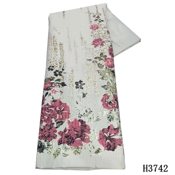 African lace fabric 2020 Brocade lace fabric 5 yards High Quality Nigerian Jacquard lace fabric for Wedding Party Dress HJ3742
African lace fabric 2020 Brocade lace fabric 5 yards High Quality Nigerian Jacquard lace fabric for Wedding Party Dress HJ3742