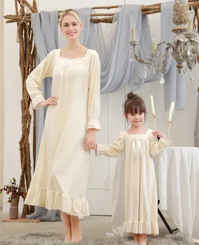 Family matching outfits Autumn winter girls mother daughter parent-child wear warm velvet long Korean princess nightdress
Family matching outfits Autumn winter girls mother daughter parent-child wear warm velvet long Korean princess nightdress