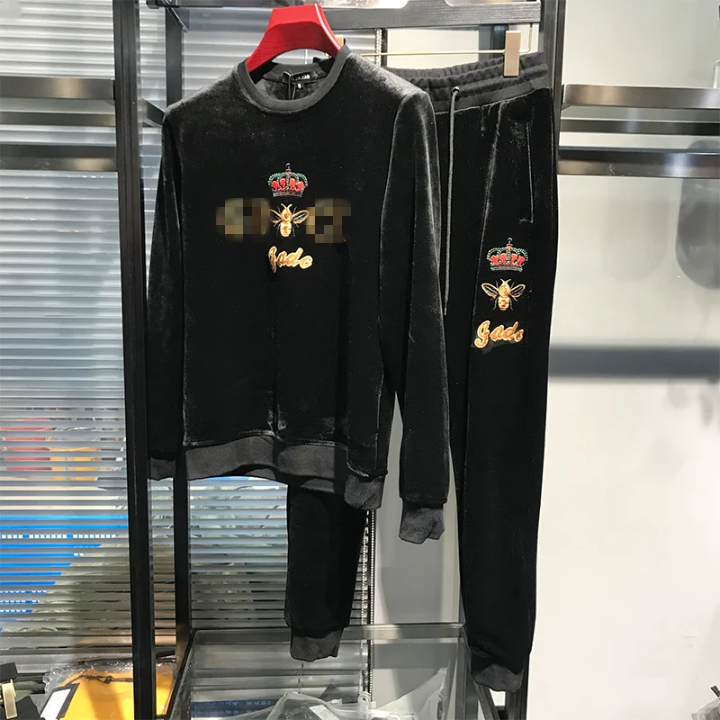 AH09243 Fashion Men's Sets 2019 Runway Luxury famous Brand European Design party style Men's Clothing
AH09243 Fashion Men's Sets 2019 Runway Luxury famous Brand European Design party style Men's Clothing