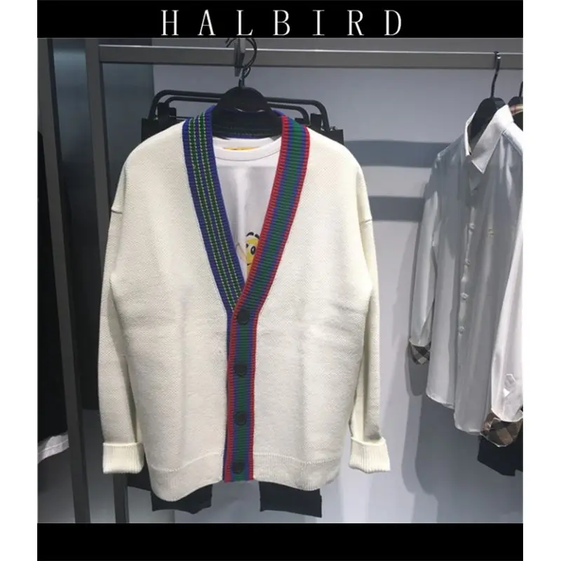 Fall/Winter 2020 New loose V-neck cardigan men's long sleeve sweater sweater couple sweater coat men
Fall/Winter 2020 New loose V-neck cardigan men's long sleeve sweater sweater couple sweater coat men