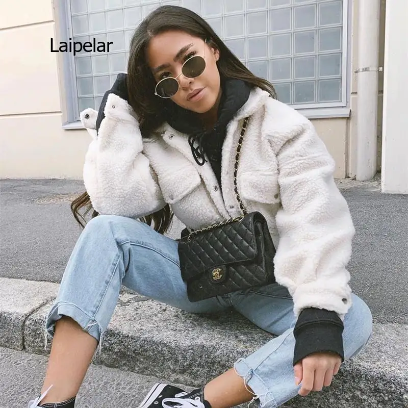 Women Autumn Winter Warm Fleece Coat Jacket Overcoat Long Sleeve Faux Fur Turtleneck Single Breasted Outwear With Pocket
Women Autumn Winter Warm Fleece Coat Jacket Overcoat Long Sleeve Faux Fur Turtleneck Single Breasted Outwear With Pocket