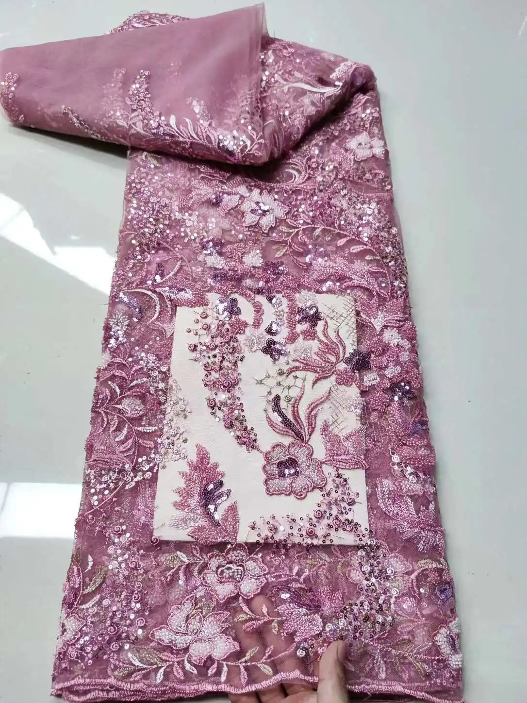 High quality bead embroidery Fabric Africa Nigeria lace / Bead French tulle net lace fabirc For evening dresses wedding dress
High quality bead embroidery Fabric Africa Nigeria lace / Bead French tulle net lace fabirc For evening dresses wedding dress
