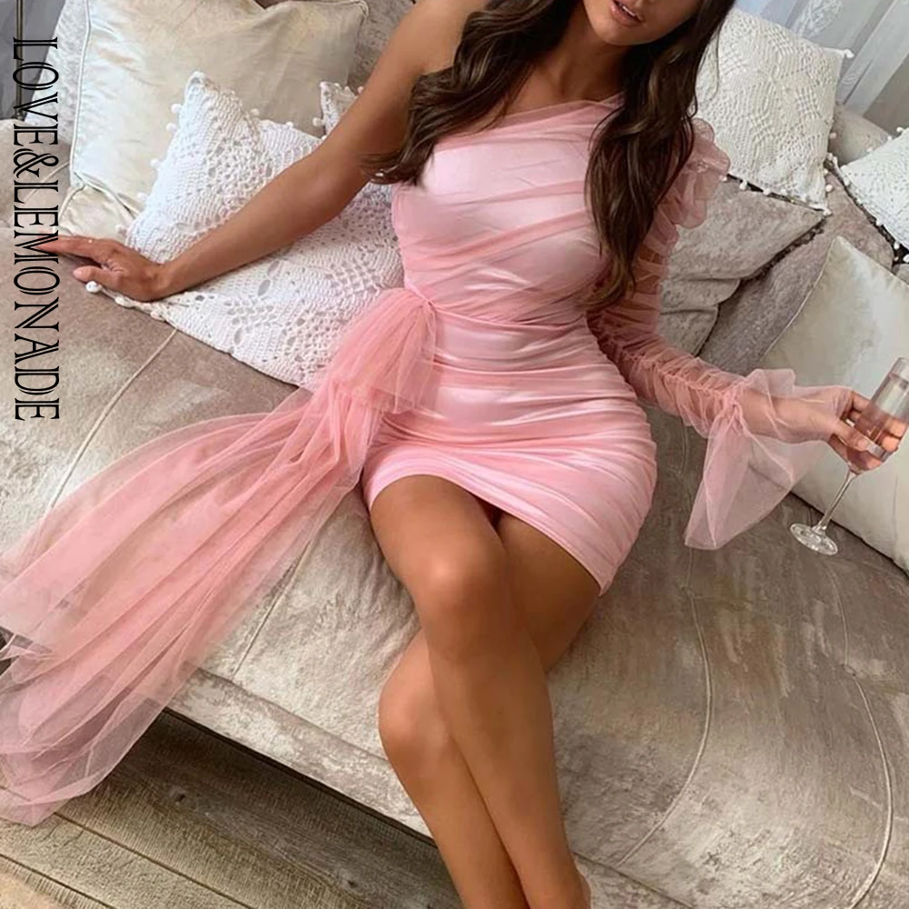 LOVE&LEMONADE Sexy Off Shoulder Single Puff Sleeve Bow Net Bodycon Party Mini Dress LM90163
LOVE&LEMONADE Sexy Off Shoulder Single Puff Sleeve Bow Net Bodycon Party Mini Dress LM90163