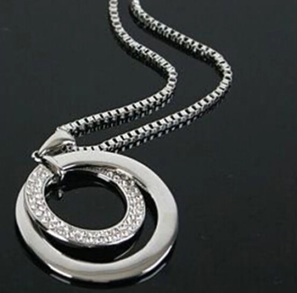 Crystal Pendant Necklace Crystal Long Chain Fashion Trend Women's Silver Jewelry Festival Street Shoot Party Gift
Crystal Pendant Necklace Crystal Long Chain Fashion Trend Women's Silver Jewelry Festival Street Shoot Party Gift