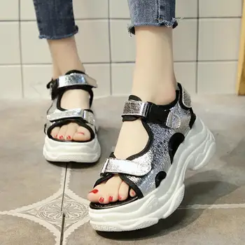 Karinluna 2020 Fashion Brand Design Flat Platform Comfortable Casual Summer Sandals Women Shoes
Karinluna 2020 Fashion Brand Design Flat Platform Comfortable Casual Summer Sandals Women Shoes