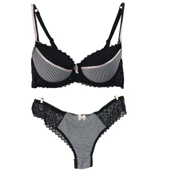 French Romantic Embroidered Lace VS Bra Sexy Women Underwear 
French Romantic Embroidered Lace VS Bra Sexy Women Underwear