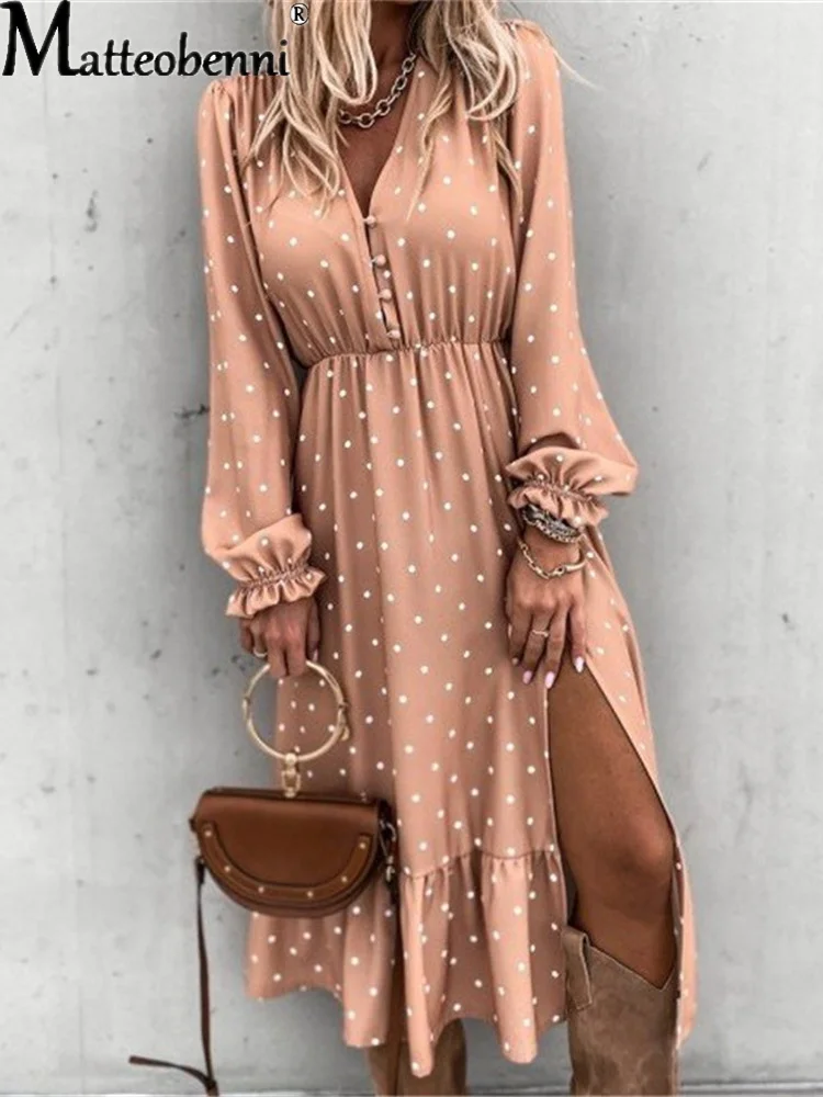 2021 Women Dots Print Party Dress Autumn Long Sleeve V Neck Beach Dresses Ladies Ruffles Loose Vintage MAxi Dresses Vestidos
2021 Women Dots Print Party Dress Autumn Long Sleeve V Neck Beach Dresses Ladies Ruffles Loose Vintage MAxi Dresses Vestidos
