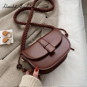 Vintage Soft Leather Large Capacity Women Crossbody Bag 2020 Fashion Streetwear Shoulder Messenger Bag Lady Luxury Handbags 
Vintage Soft Leather Large Capacity Women Crossbody Bag 2020 Fashion Streetwear Shoulder Messenger Bag Lady Luxury Handbags