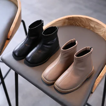 Autumn and Winter Girls Boots Princess Soft Soled Short Boots Student Leather Shoes Children Shoes
Autumn and Winter Girls Boots Princess Soft Soled Short Boots Student Leather Shoes Children Shoes