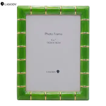 LASODY 5x7 Gold Metal Bamboo Design Picture Frame Home Decor Desktop Picture Frame Table Top Frame 5*7 inch photo
LASODY 5x7 Gold Metal Bamboo Design Picture Frame Home Decor Desktop Picture Frame Table Top Frame 5*7 inch photo
