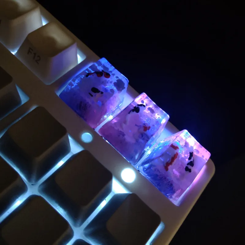 2020 New Backlit Key Cap For Cherry MX Mechanical Koi Fish Resin Artisan Keycaps 1U for Keyboard Decorate Office School Suppily
2020 New Backlit Key Cap For Cherry MX Mechanical Koi Fish Resin Artisan Keycaps 1U for Keyboard Decorate Office School Suppily
