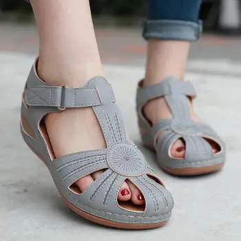 Plus Size Summer Gladiator Women Sandals Female Beach Outdoor Back Strap Hollow Wedge Platform Flat Solid Multicolored Shoes 
Plus Size Summer Gladiator Women Sandals Female Beach Outdoor Back Strap Hollow Wedge Platform Flat Solid Multicolored Shoes