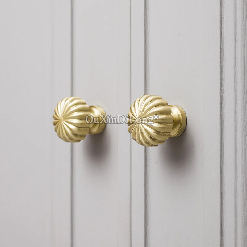 10PCS European Solid Brass Kitchen Door Furniture Handle Cupboard Drawer Wardrobe Wine Cabinet Pulls Handles & Knobs GF291
10PCS European Solid Brass Kitchen Door Furniture Handle Cupboard Drawer Wardrobe Wine Cabinet Pulls Handles & Knobs GF291