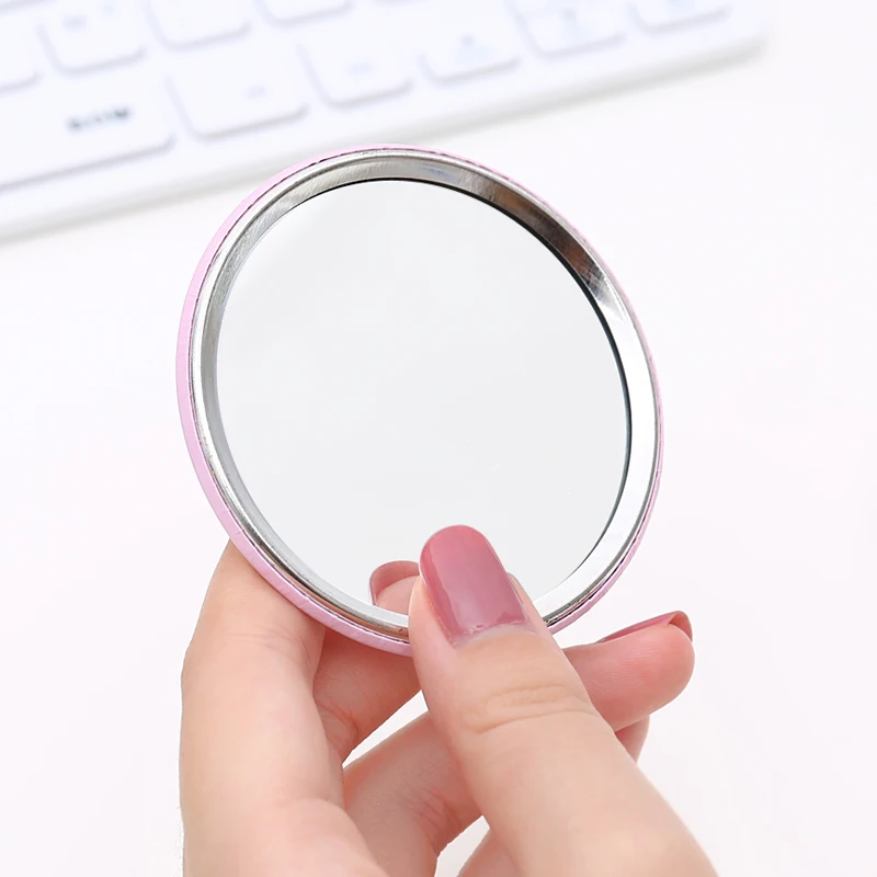 Cute Portable Lady Princess Mini Makeup Dressing Folding Student Portable Mirror Beauty Round Cartoon Small Mirror
Cute Portable Lady Princess Mini Makeup Dressing Folding Student Portable Mirror Beauty Round Cartoon Small Mirror