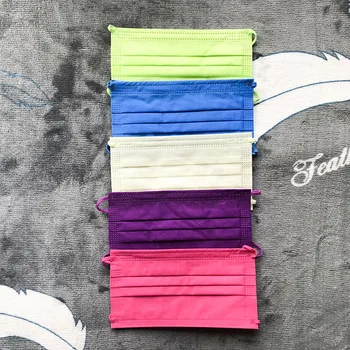 50pcs Spunlace Non-woven Disposable Mask Three-layer Protective Color Mask Green Piece Red Blue Yellow Purple Individual Package
50pcs Spunlace Non-woven Disposable Mask Three-layer Protective Color Mask Green Piece Red Blue Yellow Purple Individual Package