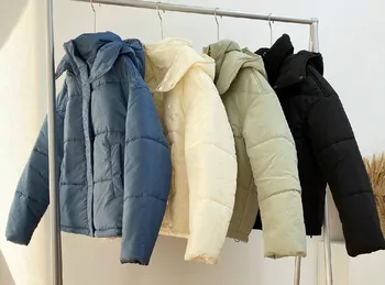 2020 New Winter Fashion Versatile Easy Bread Suit Keep Warm Thickened Hood Short Cotton Padded Clothes Classic Trendy Brand M8 
2020 New Winter Fashion Versatile Easy Bread Suit Keep Warm Thickened Hood Short Cotton Padded Clothes Classic Trendy Brand M8