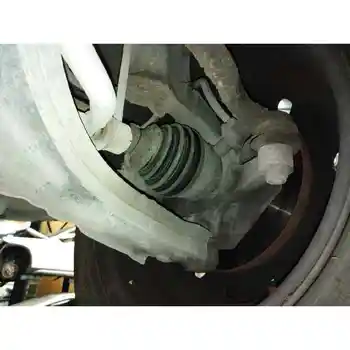 96454298 STEERING KNUCKLE FRONT RIGHT CHEVROLET LACETTI 
96454298 STEERING KNUCKLE FRONT RIGHT CHEVROLET LACETTI