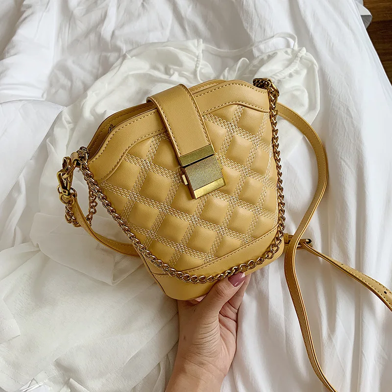 Korean-style Bag Women's 2020 New Style Simple Casual Textured Bucket Bag Versitile Fashion Chain Crossbody Bag
Korean-style Bag Women's 2020 New Style Simple Casual Textured Bucket Bag Versitile Fashion Chain Crossbody Bag