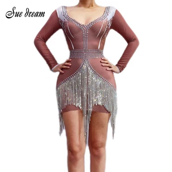 2020 New Women'S Fashion V-Neck Long Sleeve Diamond Tassel Mini Dress Bodycon Bar Ds Female Singer Dj Costume 
2020 New Women'S Fashion V-Neck Long Sleeve Diamond Tassel Mini Dress Bodycon Bar Ds Female Singer Dj Costume