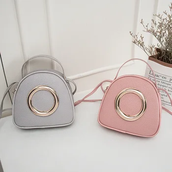 2020 New Solid Color Round Buckle Bag Fashion All-match Portable Mini Bag European Elegant Single Shoulder Messenger Bag #15
2020 New Solid Color Round Buckle Bag Fashion All-match Portable Mini Bag European Elegant Single Shoulder Messenger Bag #15
