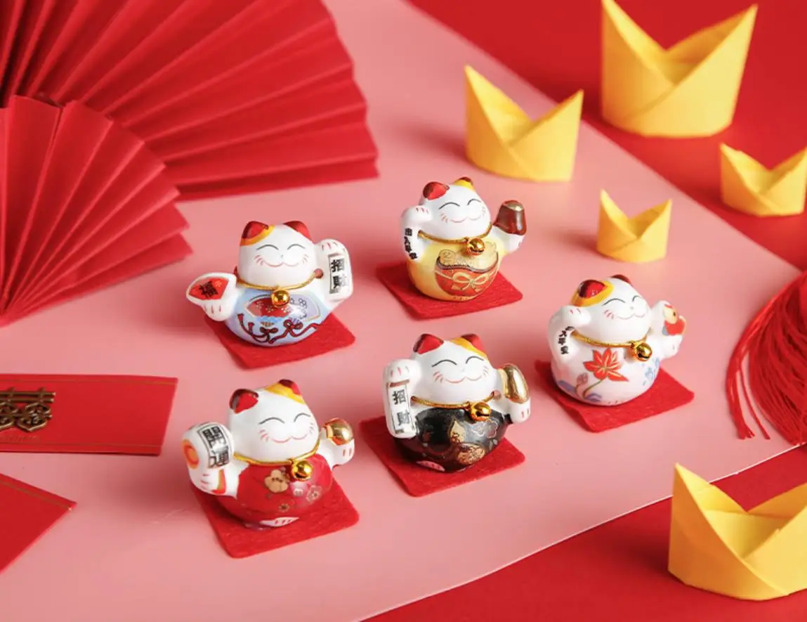 

Set 5 PCS Maneki Neko Mini Ceramic Lucky Cat 4.5x4.5x5cm Creative Cute Home Car Decor Ornament Gift