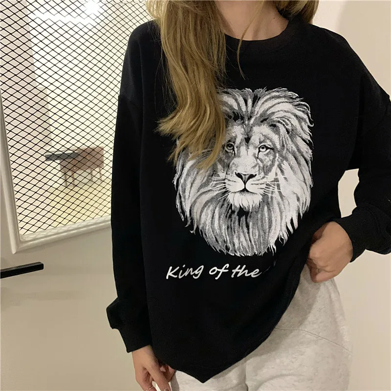 Autumn And Winter Oversized Retro Street Style Wild Thin Lion Letter Print Pullover Round Neck Long Sleeve Sweatshirt
Autumn And Winter Oversized Retro Street Style Wild Thin Lion Letter Print Pullover Round Neck Long Sleeve Sweatshirt