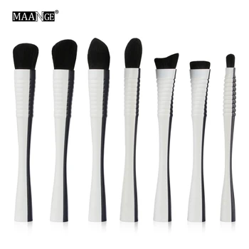 

MAANGE Slim Waist Makeup Brushes Set 7pcs Powder Foundation Blending Contour Blush Eye Shadow Cosmetic Make Up Brush Tools Kit