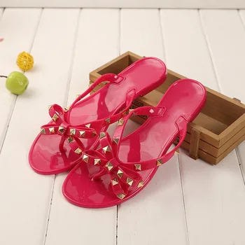 2020 Summer New Style Sandals and Slippers Flat Bow Rivet Slippers Women Flip-flops Garden Jelly Beach Sandals
2020 Summer New Style Sandals and Slippers Flat Bow Rivet Slippers Women Flip-flops Garden Jelly Beach Sandals