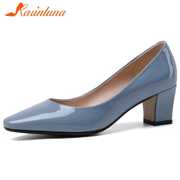 Karinluna Fashion 2020 Genuine Cow Leather Square Heels Shoes Woman Pumps Female Slip On Elegant Office Lady Pumps Women
Karinluna Fashion 2020 Genuine Cow Leather Square Heels Shoes Woman Pumps Female Slip On Elegant Office Lady Pumps Women