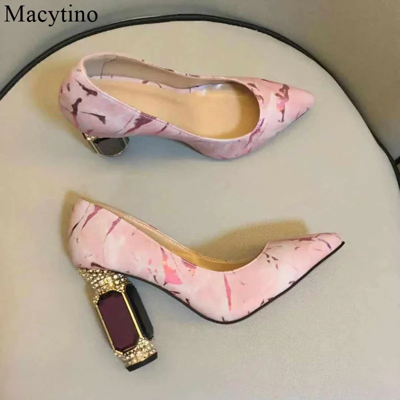 Fashion Women Elegant High Heel Sandals Pointed Toe Platform Shoes Sexy Crystal Chunky Heel Shoes Lady Thick Heel
Fashion Women Elegant High Heel Sandals Pointed Toe Platform Shoes Sexy Crystal Chunky Heel Shoes Lady Thick Heel