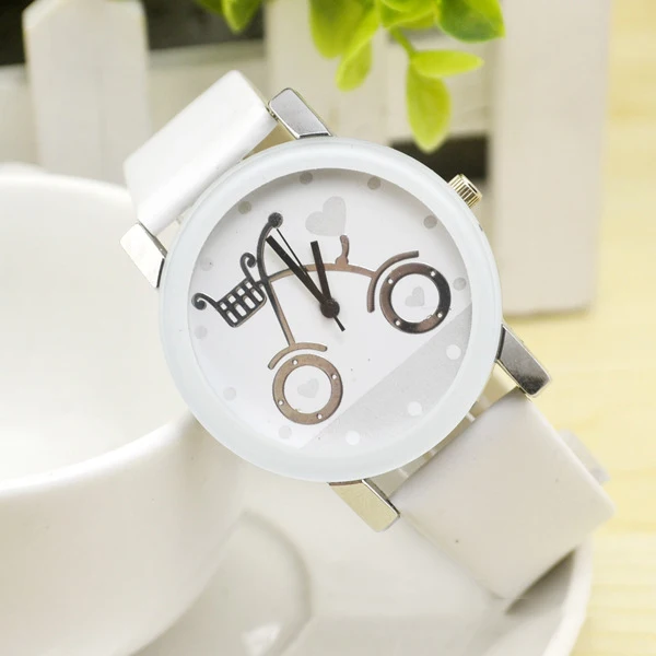 Woman Fashion Silicone Band Analog Quartz Round Wrist Watch Watches Rhinestone quartz watch relogio feminino the women wrist
Woman Fashion Silicone Band Analog Quartz Round Wrist Watch Watches Rhinestone quartz watch relogio feminino the women wrist