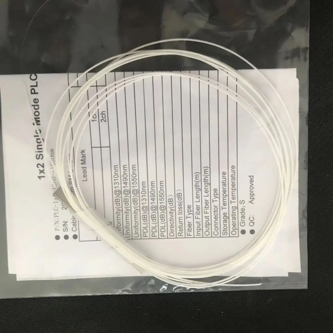 10pcs/lot 1x2 1x4 1x8 1x16 Fiber Optic PLC Splitter Without Connector Cable 0.9mmMini Blockless 2,4 Ports PLC Splitter
10pcs/lot 1x2 1x4 1x8 1x16 Fiber Optic PLC Splitter Without Connector Cable 0.9mmMini Blockless 2,4 Ports PLC Splitter