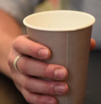 150 pieces of tea, coffee, will non-spill, leak-proof cardboard cups
150 pieces of tea, coffee, will non-spill, leak-proof cardboard cups