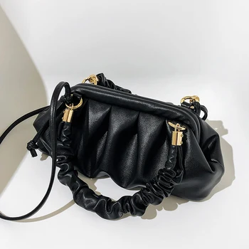 French high-end niche design bag women 2020 popular new trendy fashion fold single shoulder messenger bag
French high-end niche design bag women 2020 popular new trendy fashion fold single shoulder messenger bag