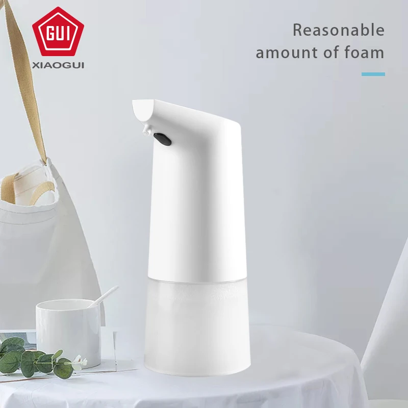 XIAOGUI automatic induction foaming soap dispenser infrared foaming washing mobile phone Kitchen Soap Dispenser
XIAOGUI automatic induction foaming soap dispenser infrared foaming washing mobile phone Kitchen Soap Dispenser