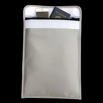 Adeeing 37.5 x28.5cm File Bag Waterproof Protecting Bag for Important Object Storage d25
Adeeing 37.5 x28.5cm File Bag Waterproof Protecting Bag for Important Object Storage d25