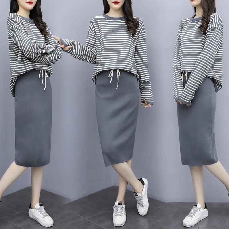 2019 Early Autumn WOMEN'S Suit-Style New Style chao wang Red Elegant Early Autumn Clothing Sweater Skirt Slimming Two-Piece Set
2019 Early Autumn WOMEN'S Suit-Style New Style chao wang Red Elegant Early Autumn Clothing Sweater Skirt Slimming Two-Piece Set