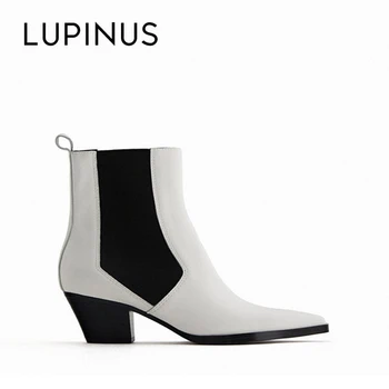 Lupinus Autumn/Winter 2020 New Fashion White Leather High Heel Ankle Boots Chic Pointed Brand Design Women Cowboy Chelsea Boots
Lupinus Autumn/Winter 2020 New Fashion White Leather High Heel Ankle Boots Chic Pointed Brand Design Women Cowboy Chelsea Boots